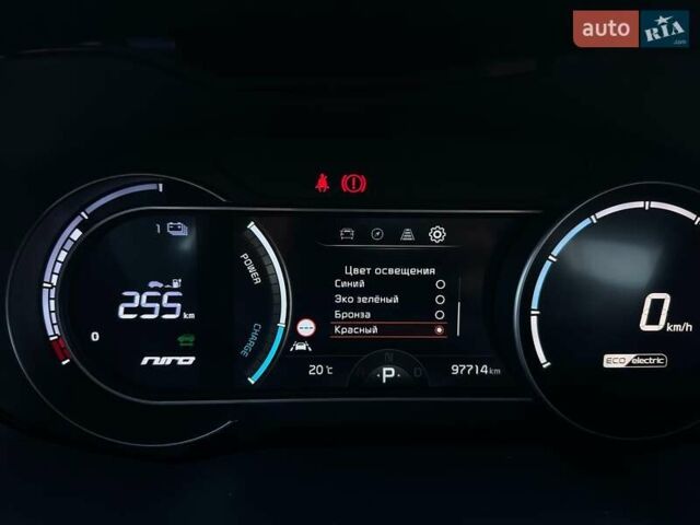 Серый Киа Niro, объемом двигателя 0 л и пробегом 97 тыс. км за 23200 $, фото 44 на Automoto.ua