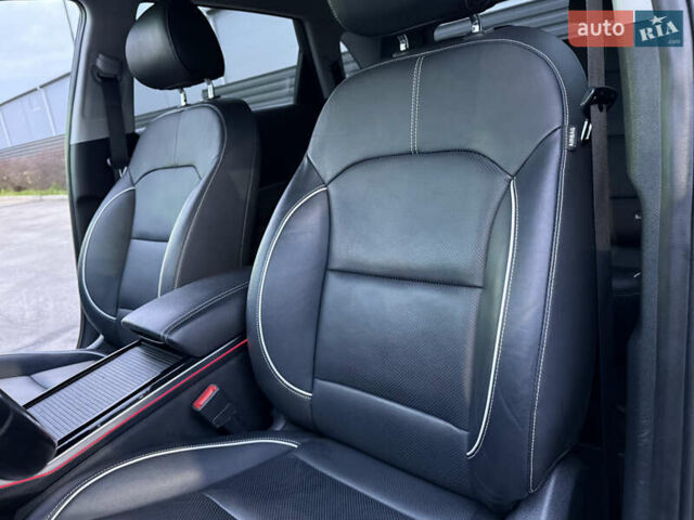 Серый Киа Niro, объемом двигателя 0 л и пробегом 165 тыс. км за 18000 $, фото 53 на Automoto.ua