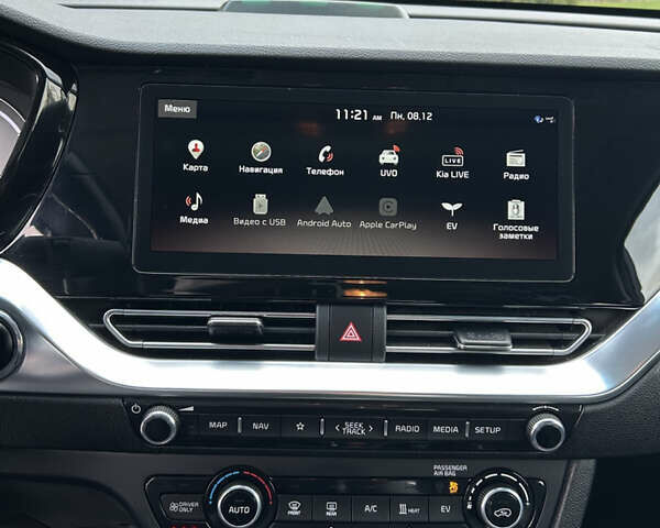 Сірий Кіа Niro, об'ємом двигуна 0 л та пробігом 113 тис. км за 19580 $, фото 24 на Automoto.ua