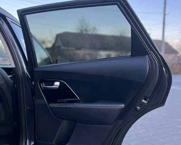 Серый Киа Niro, объемом двигателя 0 л и пробегом 133 тыс. км за 19500 $, фото 19 на Automoto.ua