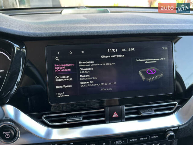 Сірий Кіа Niro, об'ємом двигуна 0 л та пробігом 143 тис. км за 17900 $, фото 57 на Automoto.ua