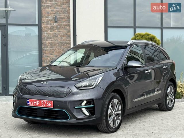 Серый Киа Niro, объемом двигателя 0 л и пробегом 139 тыс. км за 18900 $, фото 40 на Automoto.ua