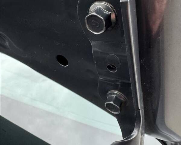 Серый Киа Niro, объемом двигателя 0 л и пробегом 147 тыс. км за 18800 $, фото 45 на Automoto.ua