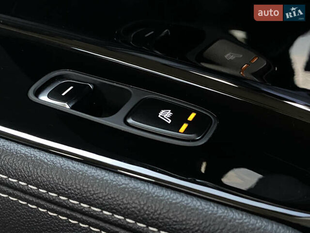 Киа Niro 2020 в Львове на Automoto.ua Серый Киа Niro, объемом двигателя 0 л и пробегом 116 тыс. км за 20800 $, фото 95 на Automoto.ua