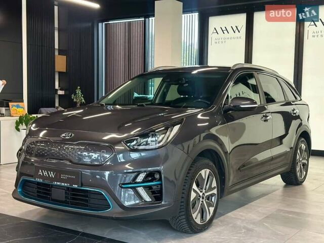 Сірий Кіа Niro, об'ємом двигуна 0 л та пробігом 155 тис. км за 18800 $, фото 9 на Automoto.ua