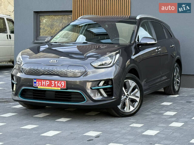 Киа Niro 2020 в Трускавце на Automoto.ua Серый Киа Niro, объемом двигателя 0 л и пробегом 70 тыс. км за 19250 $, фото 13 на Automoto.ua