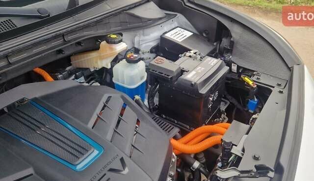 Серый Киа Niro, объемом двигателя 0 л и пробегом 167 тыс. км за 18400 $, фото 36 на Automoto.ua