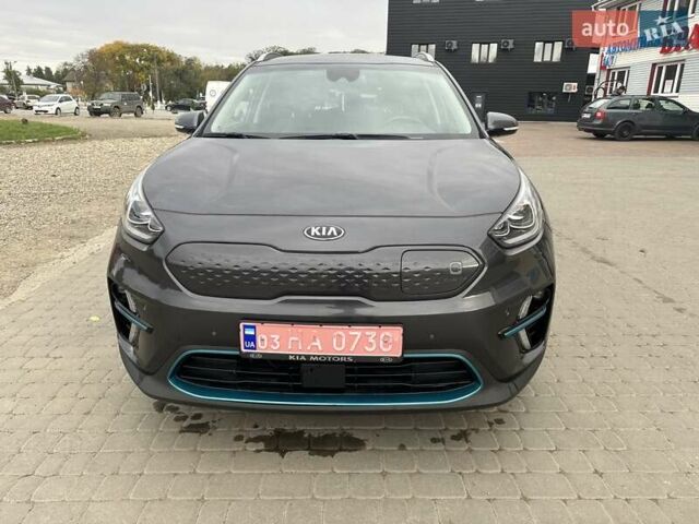Серый Киа Niro, объемом двигателя 0 л и пробегом 117 тыс. км за 19700 $, фото 10 на Automoto.ua
