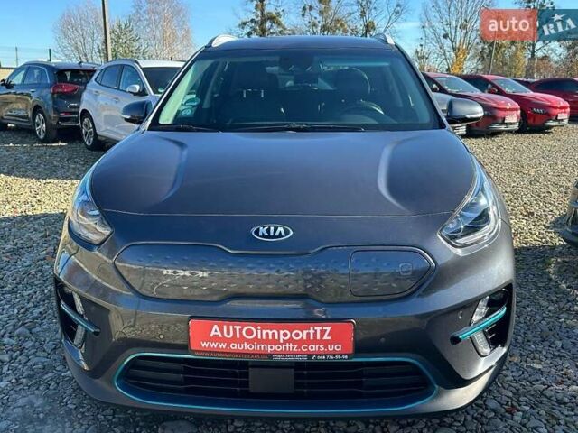Сірий Кіа Niro, об'ємом двигуна 0 л та пробігом 58 тис. км за 23400 $, фото 27 на Automoto.ua
