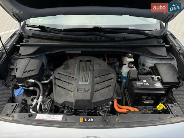 Кіа Niro 2020 у Рівному на Automoto.ua Сірий Кіа Niro, об'ємом двигуна 0 л та пробігом 138 тис. км за 19500 $, фото 31 на Automoto.ua
