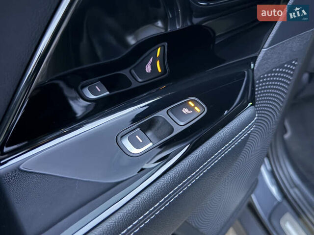 Серый Киа Niro, объемом двигателя 0 л и пробегом 165 тыс. км за 18000 $, фото 64 на Automoto.ua