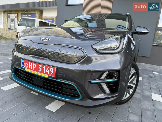 Киа Niro 2020 в Трускавце на Automoto.ua Серый Киа Niro, объемом двигателя 0 л и пробегом 70 тыс. км за 19250 $, фото 17 на Automoto.ua
