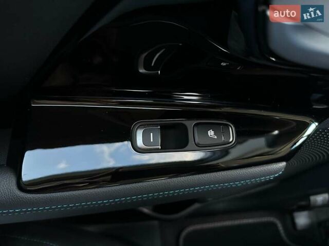 Серый Киа Niro, объемом двигателя 0 л и пробегом 97 тыс. км за 23200 $, фото 59 на Automoto.ua