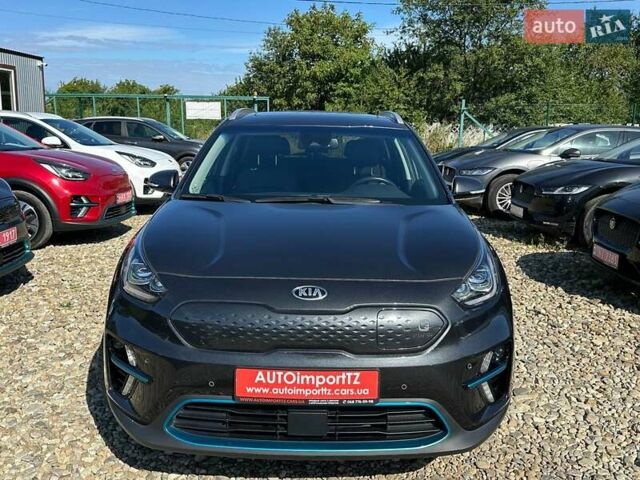 Серый Киа Niro, объемом двигателя 0 л и пробегом 97 тыс. км за 23200 $, фото 15 на Automoto.ua