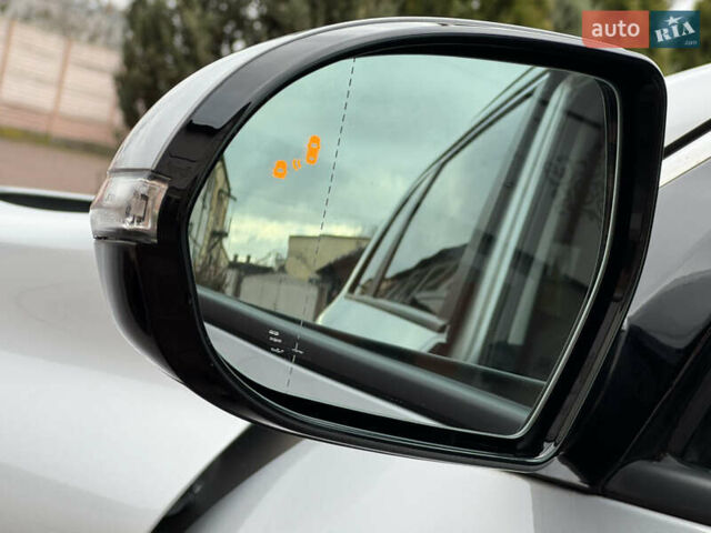 Серый Киа Niro, объемом двигателя 0 л и пробегом 118 тыс. км за 19350 $, фото 16 на Automoto.ua