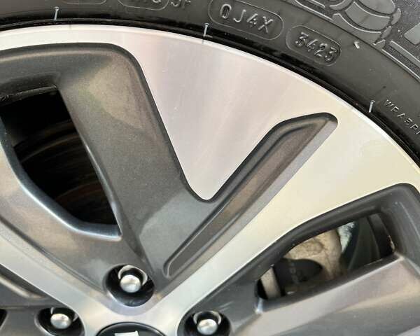Киа Niro 2020 в Костополе на Automoto.ua Серый Киа Niro, объемом двигателя 0 л и пробегом 113 тыс. км за 18888 $, фото 47 на Automoto.ua