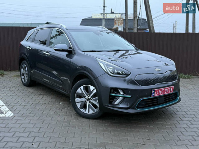 Серый Киа Niro, объемом двигателя 0 л и пробегом 159 тыс. км за 19800 $, фото 4 на Automoto.ua