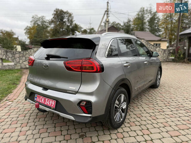 Киа Niro 2020 в Калуше на Automoto.ua Серый Киа Niro, объемом двигателя 1.58 л и пробегом 102 тыс. км за 19600 $, фото 13 на Automoto.ua