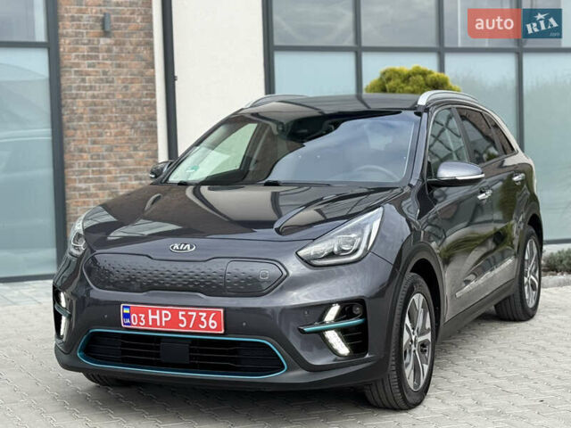 Серый Киа Niro, объемом двигателя 0 л и пробегом 139 тыс. км за 18900 $, фото 41 на Automoto.ua