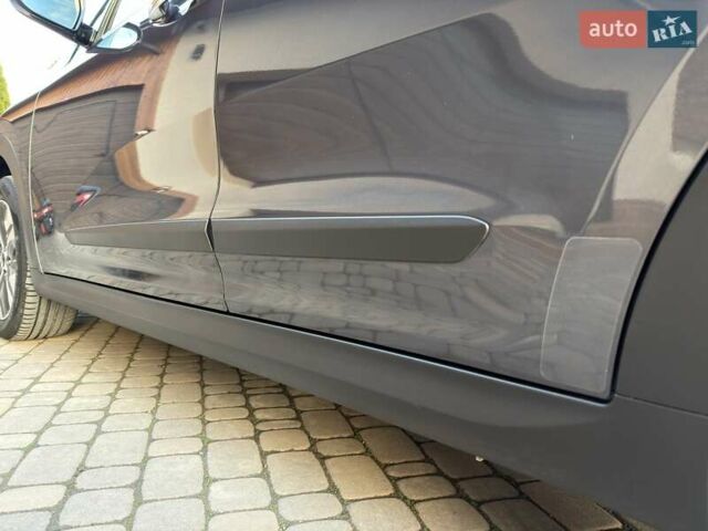 Сірий Кіа Niro, об'ємом двигуна 0 л та пробігом 118 тис. км за 20499 $, фото 27 на Automoto.ua