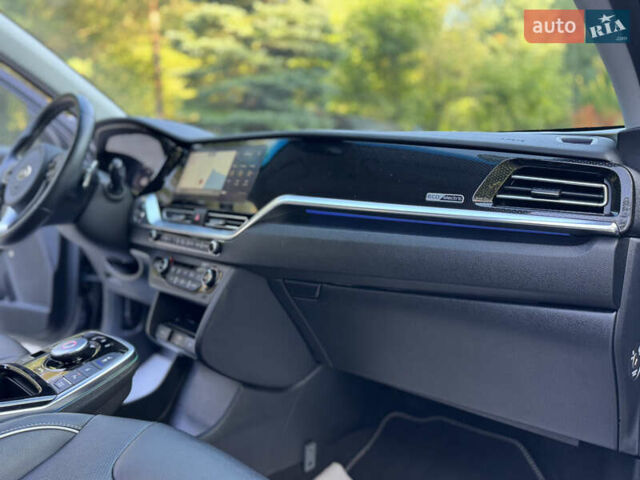 Сірий Кіа Niro, об'ємом двигуна 0 л та пробігом 144 тис. км за 18200 $, фото 43 на Automoto.ua
