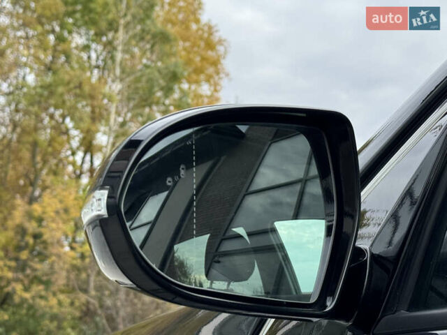 Серый Киа Niro, объемом двигателя 0 л и пробегом 139 тыс. км за 18900 $, фото 46 на Automoto.ua