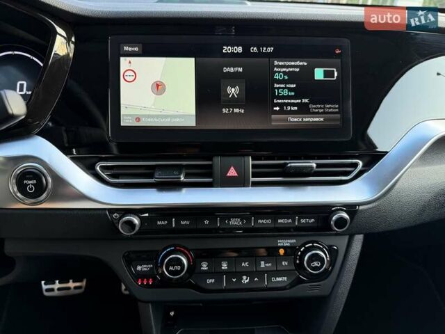 Серый Киа Niro, объемом двигателя 0 л и пробегом 57 тыс. км за 23299 $, фото 22 на Automoto.ua