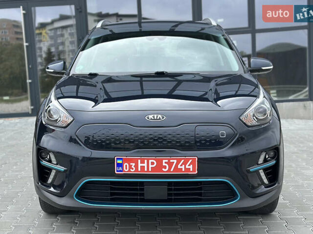 Серый Киа Niro, объемом двигателя 0 л и пробегом 128 тыс. км за 19400 $, фото 1 на Automoto.ua