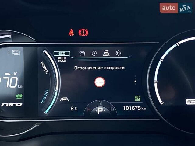 Киа Niro 2020 в Львове на Automoto.ua Серый Киа Niro, объемом двигателя 0 л и пробегом 101 тыс. км за 20300 $, фото 36 на Automoto.ua