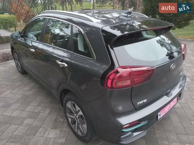 Киа Niro 2020 в Ирпене на Automoto.ua Серый Киа Niro, объемом двигателя 0 л и пробегом 99 тыс. км за 20490 $, фото 14 на Automoto.ua