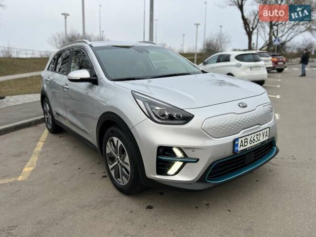 Сірий Кіа Niro, об'ємом двигуна 0 л та пробігом 75 тис. км за 19800 $, фото 36 на Automoto.ua