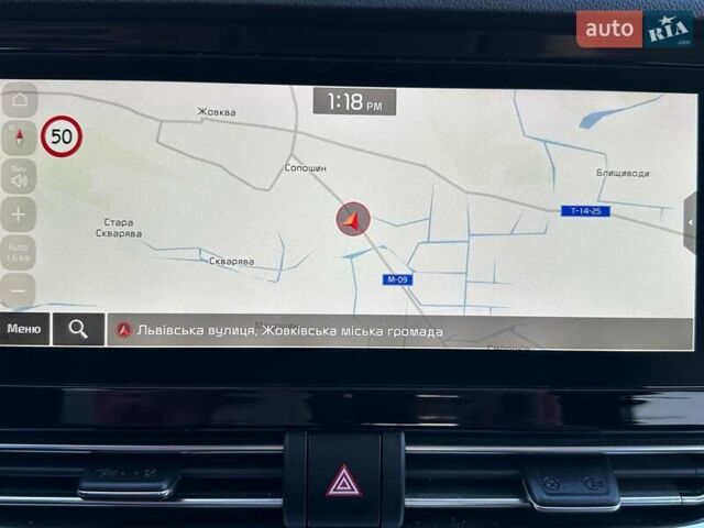 Сірий Кіа Niro, об'ємом двигуна 0 л та пробігом 58 тис. км за 23400 $, фото 13 на Automoto.ua