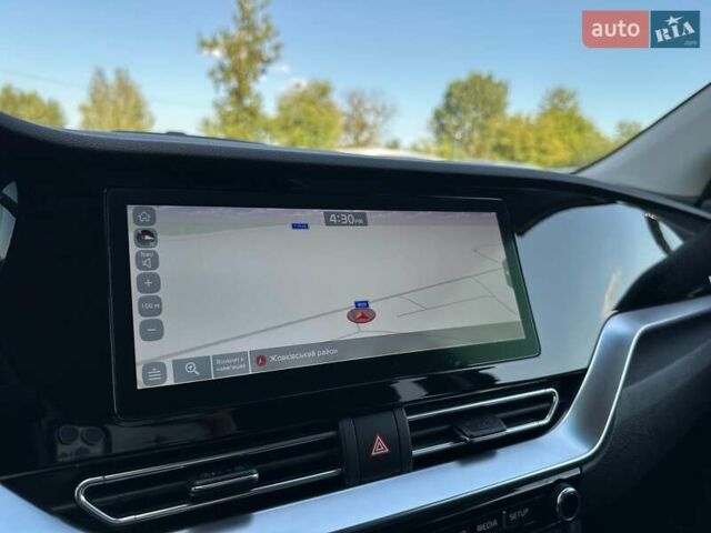 Сірий Кіа Niro, об'ємом двигуна 0 л та пробігом 76 тис. км за 22700 $, фото 41 на Automoto.ua