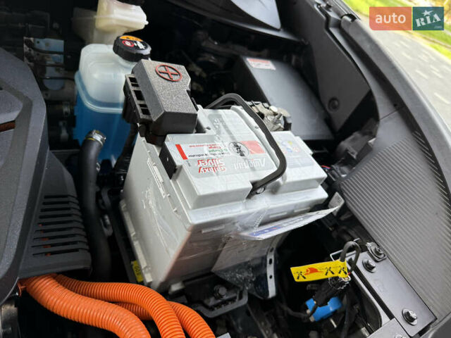 Сірий Кіа Niro, об'ємом двигуна 0 л та пробігом 70 тис. км за 19999 $, фото 80 на Automoto.ua