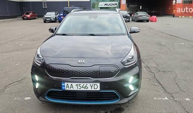 Киа Niro 2021 в Киеве на Automoto.ua Серый Киа Niro, объемом двигателя 0 л и пробегом 195 тыс. км за 16800 $, фото 26 на Automoto.ua
