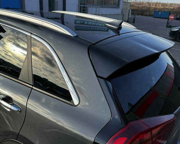 Серый Киа Niro, объемом двигателя 0 л и пробегом 86 тыс. км за 23400 $, фото 12 на Automoto.ua