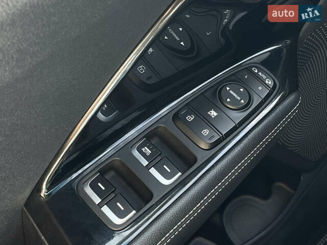 Серый Киа Niro, объемом двигателя 0 л и пробегом 51 тыс. км за 21760 $, фото 54 на Automoto.ua