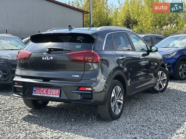 Серый Киа Niro, объемом двигателя 0 л и пробегом 62 тыс. км за 22450 $, фото 10 на Automoto.ua