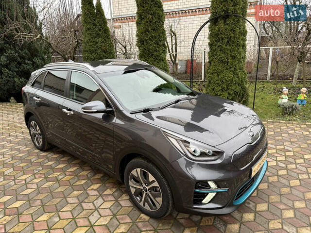 Сірий Кіа Niro, об'ємом двигуна 0 л та пробігом 50 тис. км за 22300 $, фото 15 на Automoto.ua