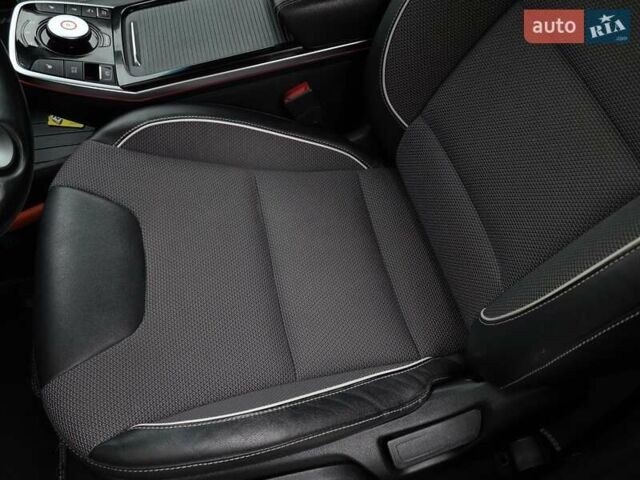 Серый Киа Niro, объемом двигателя 0 л и пробегом 153 тыс. км за 17950 $, фото 23 на Automoto.ua