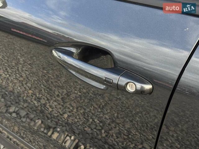Серый Киа Niro, объемом двигателя 0 л и пробегом 52 тыс. км за 20750 $, фото 11 на Automoto.ua