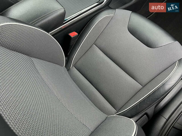 Серый Киа Niro, объемом двигателя 0 л и пробегом 107 тыс. км за 20903 $, фото 42 на Automoto.ua