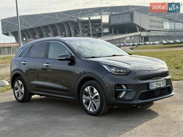 Сірий Кіа Niro, об'ємом двигуна 0 л та пробігом 88 тис. км за 21700 $, фото 17 на Automoto.ua