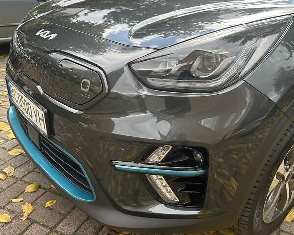 Киа Niro 2021 в Львове на Automoto.ua Серый Киа Niro, объемом двигателя 0 л и пробегом 76 тыс. км за 22700 $, фото 3 на Automoto.ua