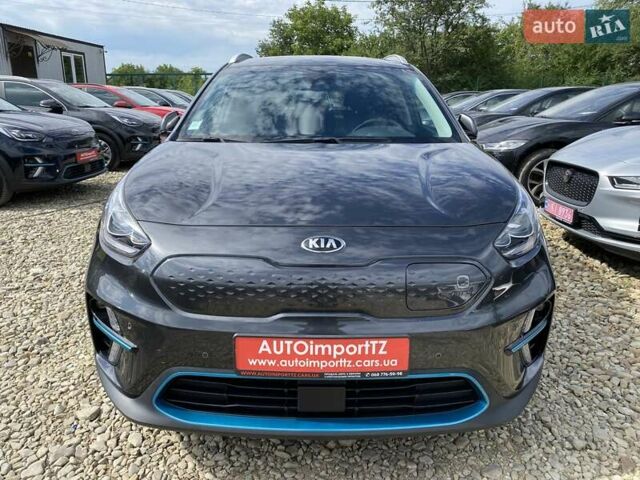 Серый Киа Niro, объемом двигателя 0 л и пробегом 66 тыс. км за 24200 $, фото 17 на Automoto.ua
