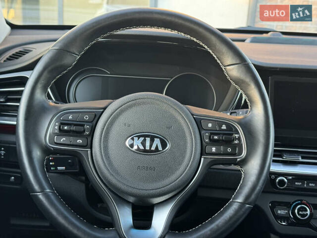 Серый Киа Niro, объемом двигателя 0 л и пробегом 139 тыс. км за 17999 $, фото 49 на Automoto.ua