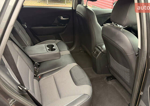 Серый Киа Niro, объемом двигателя 0 л и пробегом 88 тыс. км за 19700 $, фото 24 на Automoto.ua