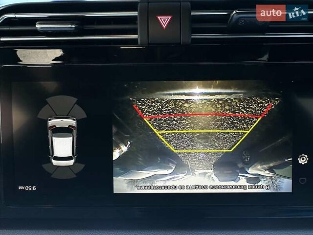 Серый Киа Niro, объемом двигателя 0 л и пробегом 54 тыс. км за 23900 $, фото 14 на Automoto.ua