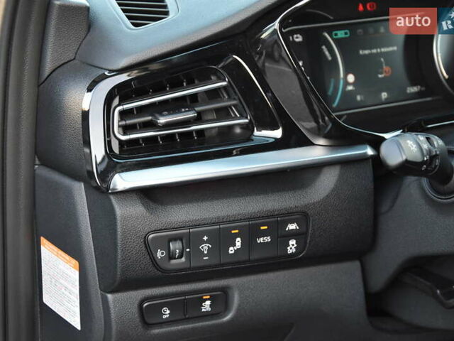 Серый Киа Niro, объемом двигателя 0 л и пробегом 23 тыс. км за 24590 $, фото 16 на Automoto.ua