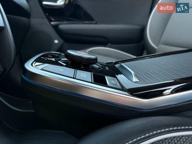 Сірий Кіа Niro, об'ємом двигуна 0 л та пробігом 37 тис. км за 24600 $, фото 14 на Automoto.ua